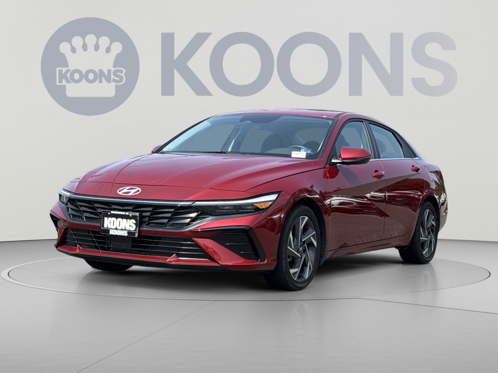 Used 2025 Hyundai Elantra Limited FWD image 1