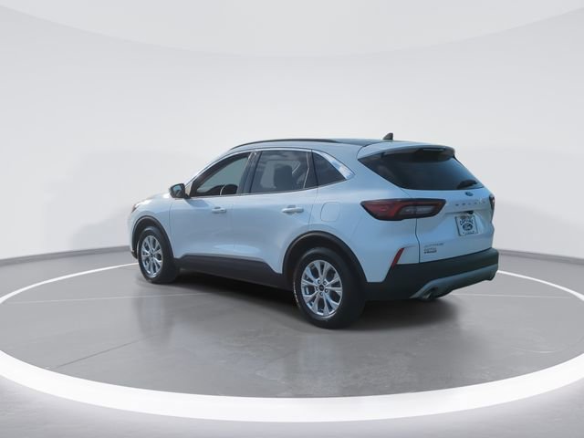 Used 2024 Ford Escape Active w/ Tech Pack #2 FWD image 6