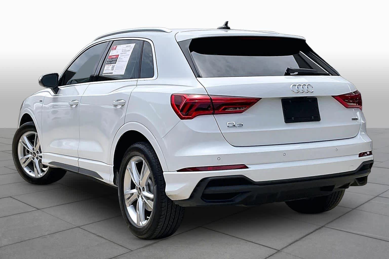 Used 2024 Audi Q3 2.0T Premium Plus w/ Premium Plus Package AWD/4WD image 11