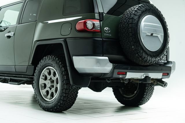 Used 2014 Toyota FJ Cruiser 4WD w/ Upgrade Package image 19