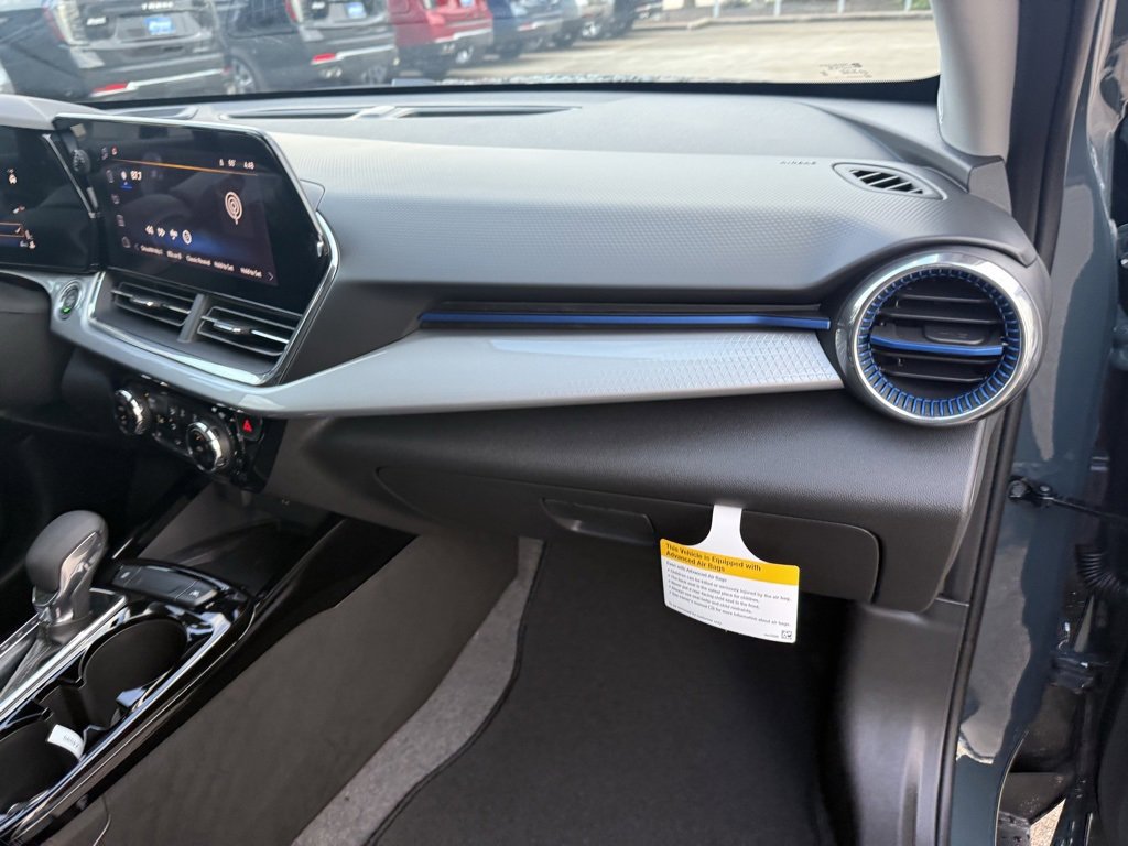 New 2026 Chevrolet Trax LT w/ Sunroof Package image 43