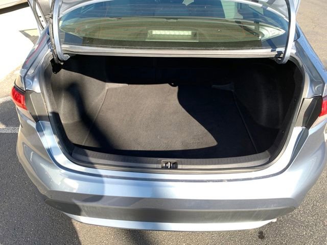 Used 2020 Toyota Corolla LE image 26