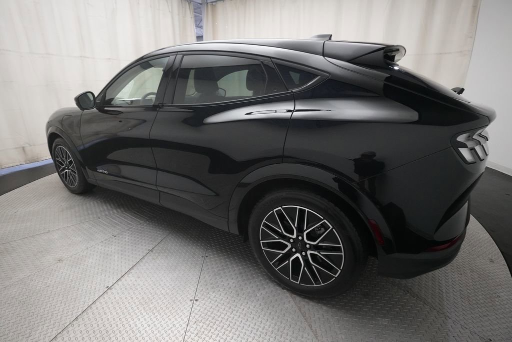 Used 2025 Ford Mustang Mach-E Premium w/ Interior Protection Package AWD/4WD image 34