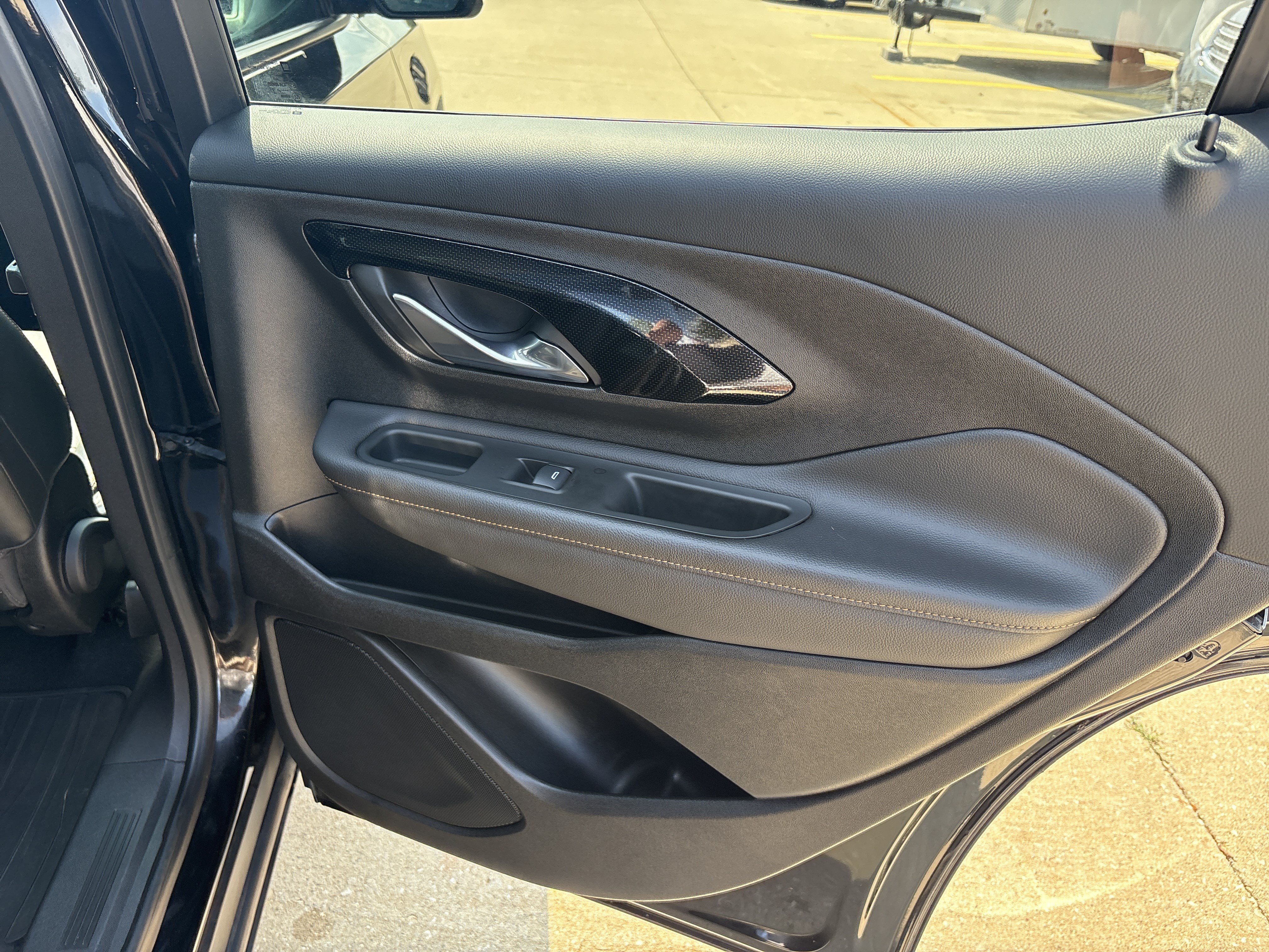 Used 2022 GMC Terrain AT4 AWD/4WD image 15