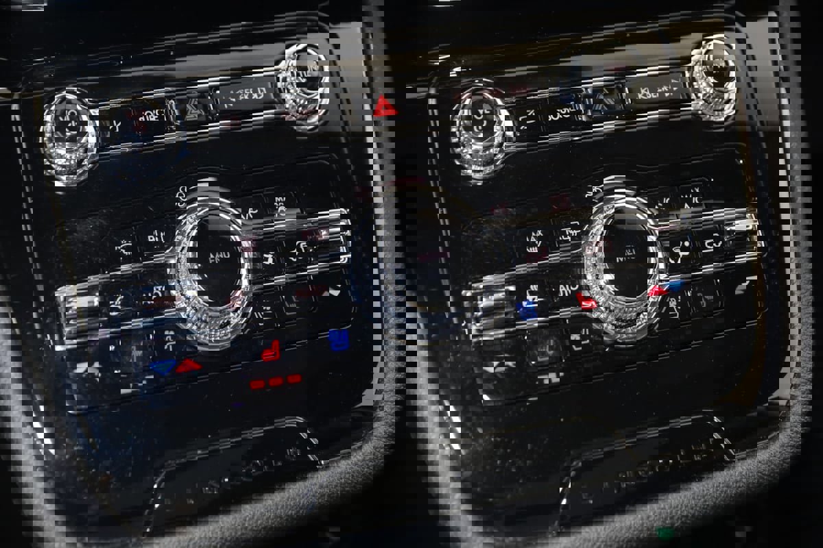 Used 2022 Lincoln Corsair Reserve w/ Elements Package image 27