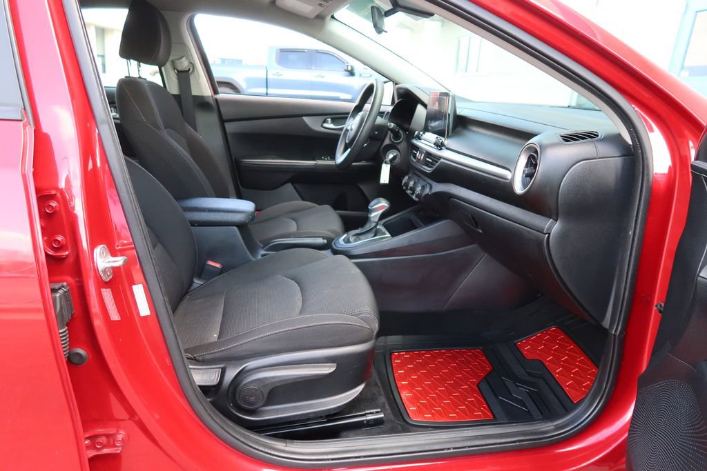 Used 2020 Kia Forte LXS image 33