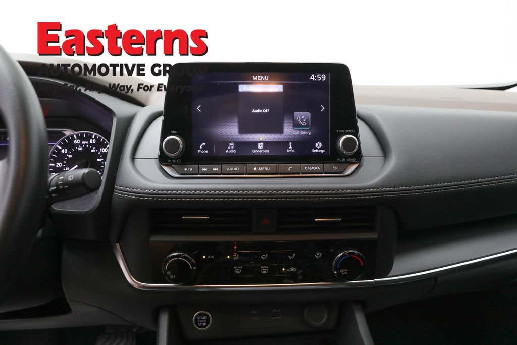 Used 2023 Nissan Rogue S AWD/4WD image 11