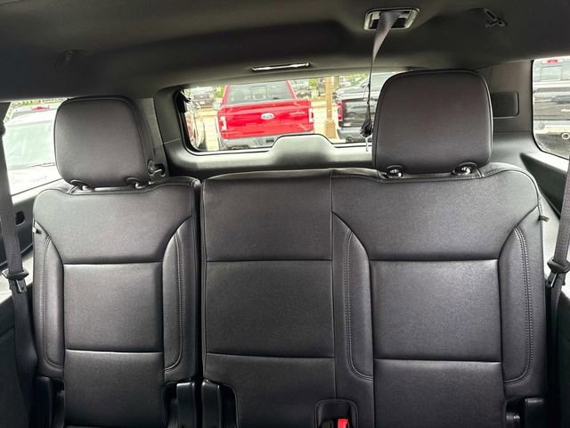 Used 2023 Chevrolet Suburban LT image 20