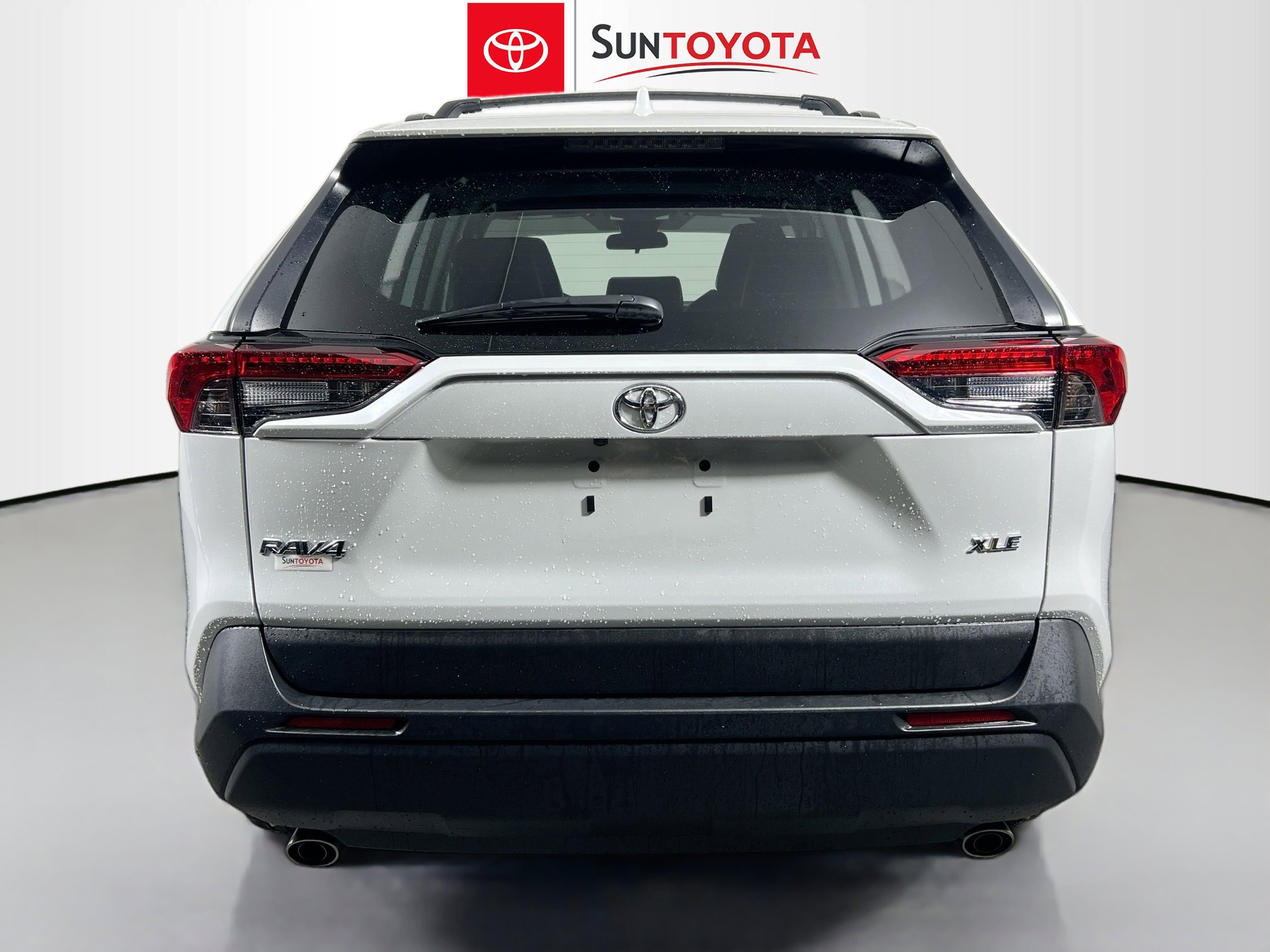 Used 2025 Toyota RAV4 XLE Premium image 5