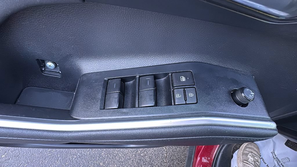 Used 2023 Toyota Highlander XSE AWD/4WD image 15