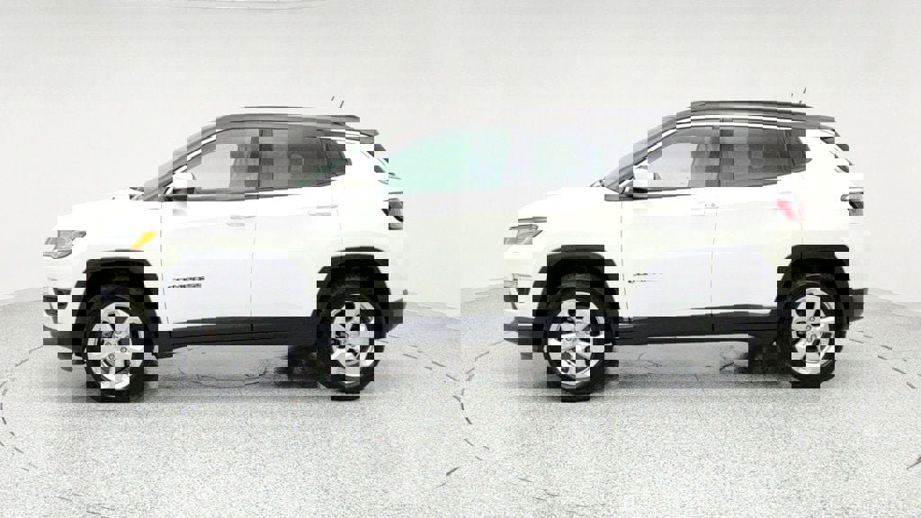 Used 2018 Jeep Compass Latitude w/ Popular Equipment Group image 8