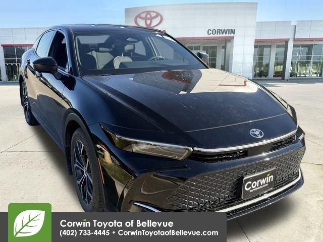 Used 2023 Toyota Crown XLE