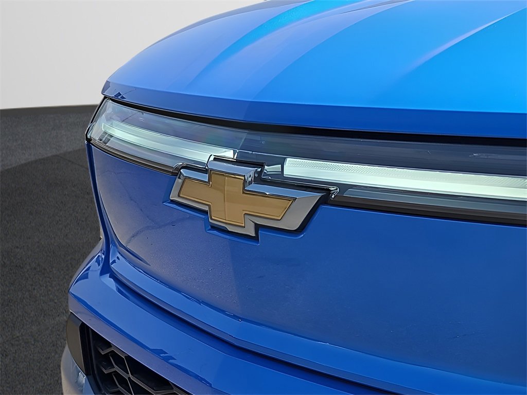 New 2025 Chevrolet Silverado EV LT image 23