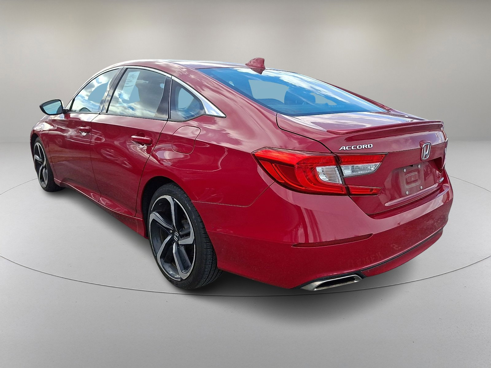 Used 2019 Honda Accord Sport image 6