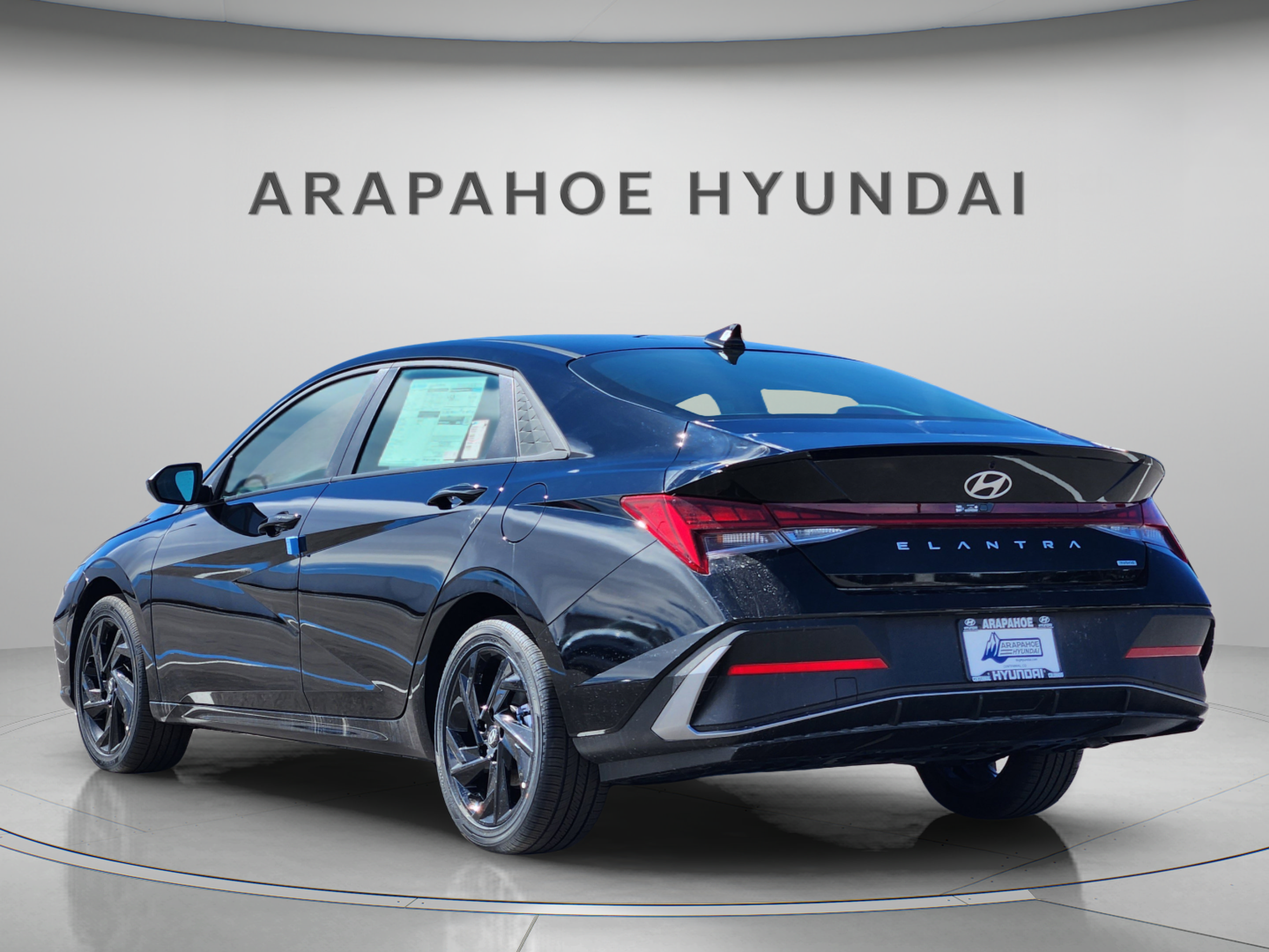 New 2026 Hyundai Elantra SEL FWD image 3