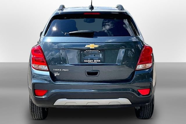 Used 2022 Chevrolet Trax LT w/ LT Convenience Package AWD/4WD image 4