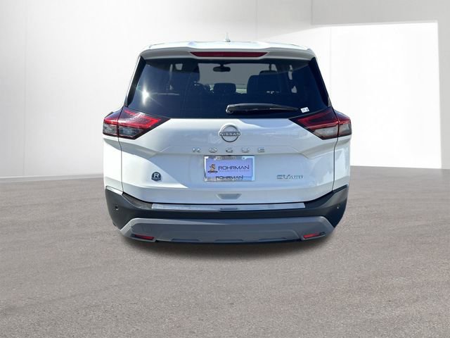 Certified 2023 Nissan Rogue SV image 5