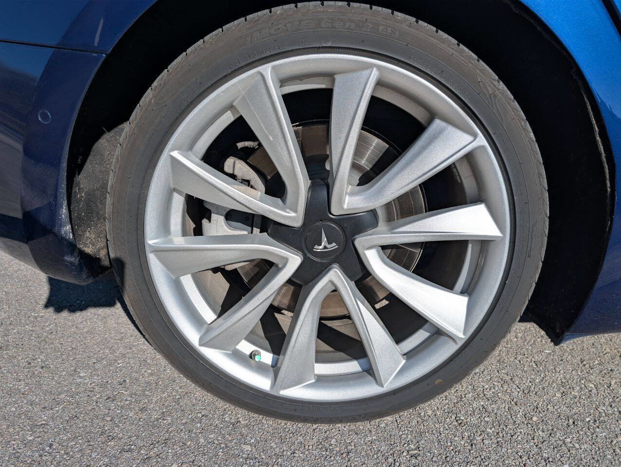 Used 2022 Tesla Model 3 Long Range image 29