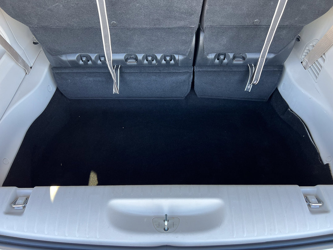 Used 2024 Chrysler Pacifica Touring-L image 10