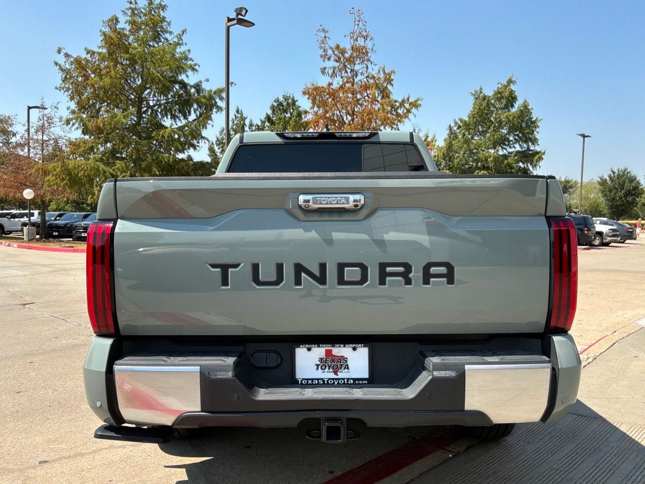Used 2026 Toyota Tundra Limited w/ Power Package RWD image 7