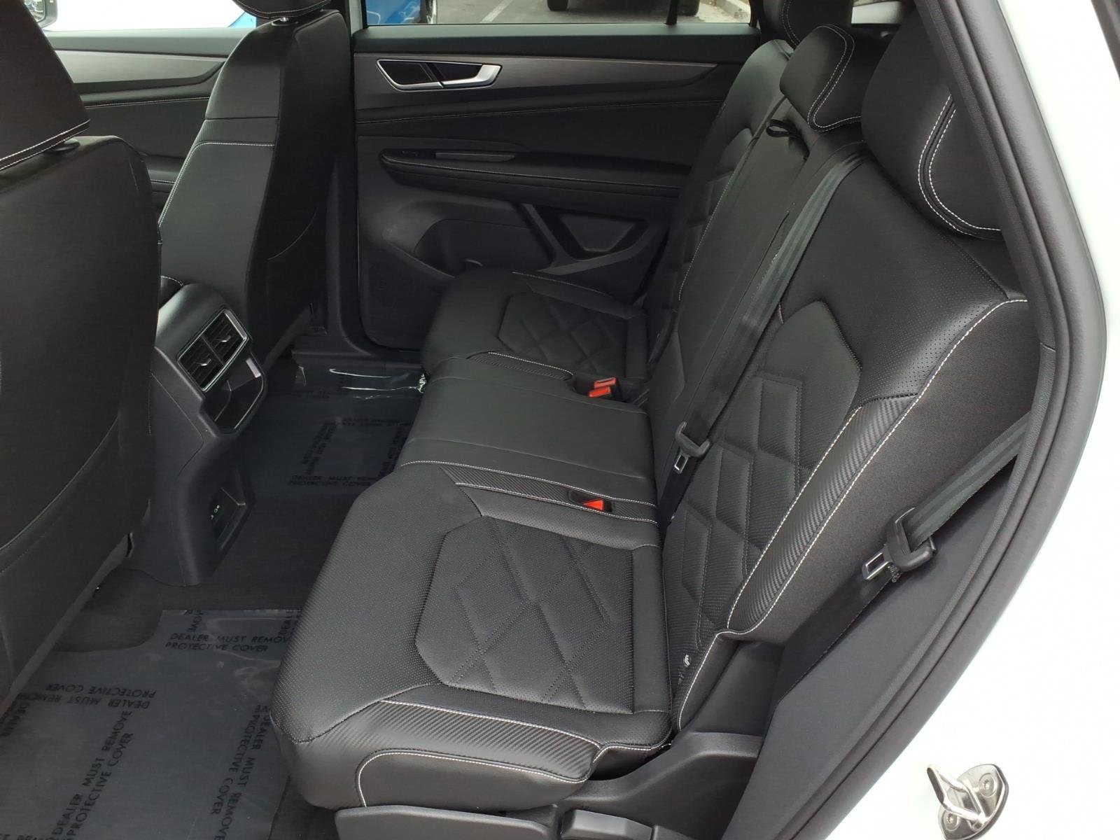 New 2026 Volkswagen Atlas Cross Sport SE image 13