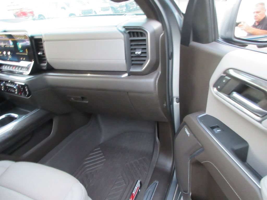 Certified 2024 Chevrolet Silverado 1500 LTZ AWD/4WD image 22