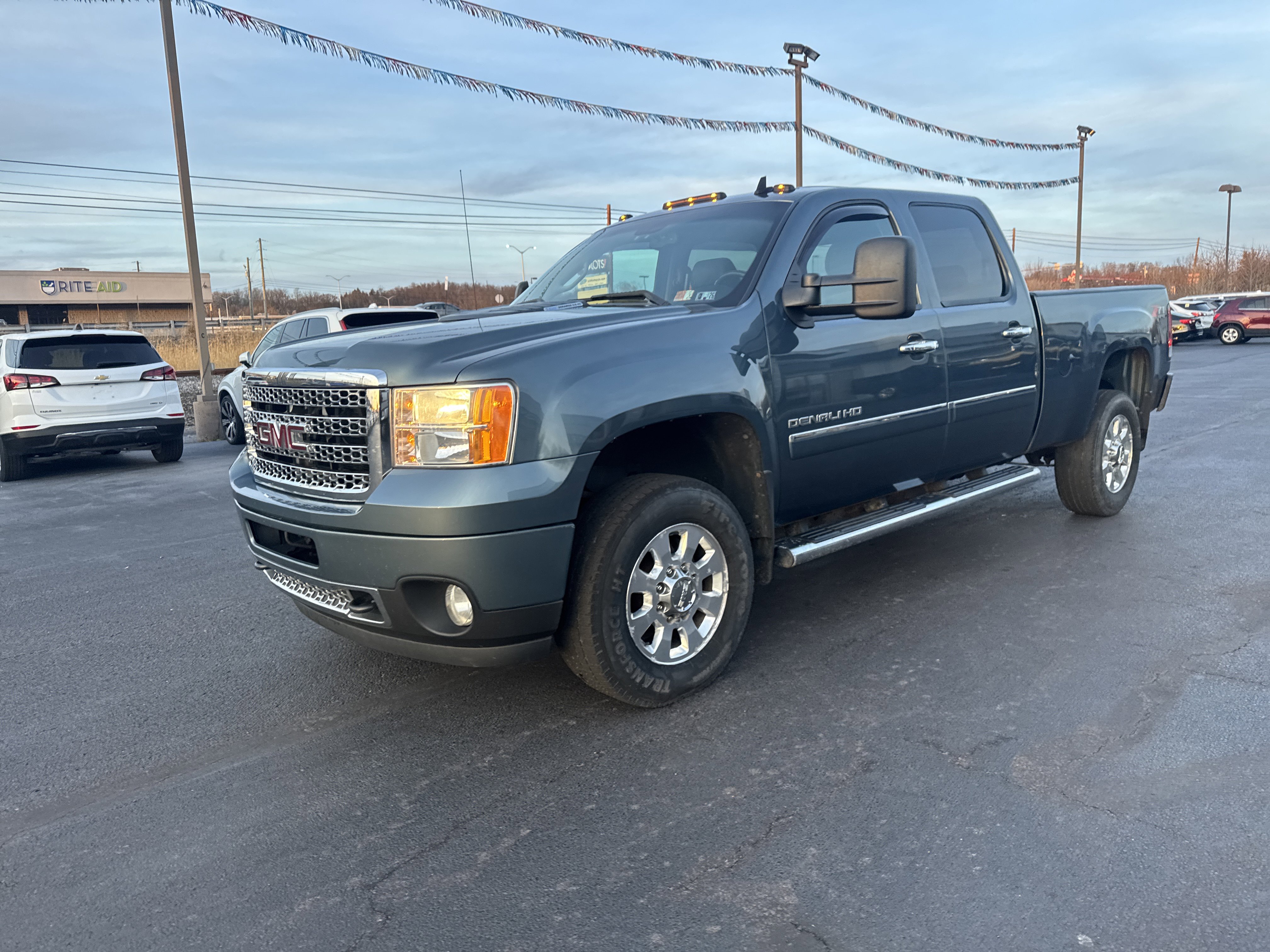 Used 2012 GMC Sierra 3500 Denali image 8