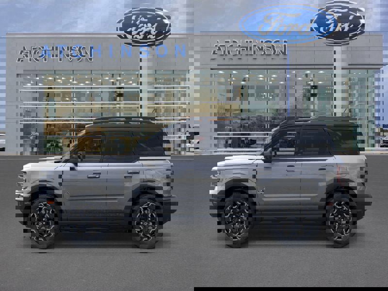 New 2025 Ford Bronco Sport Outer Banks image 3