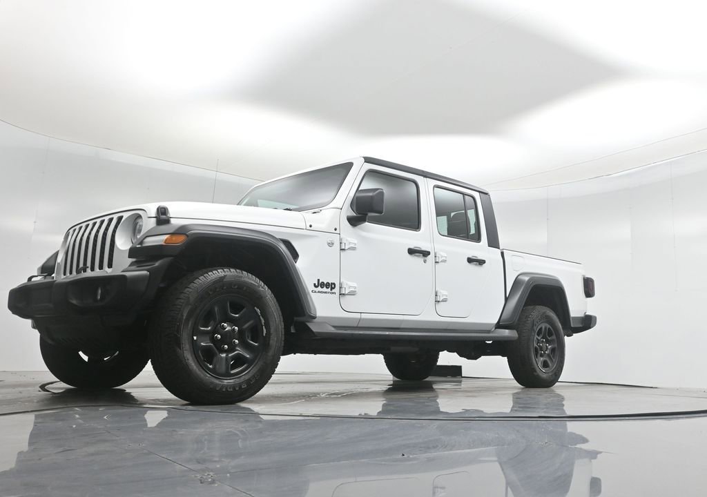 Used 2020 Jeep Gladiator Sport image 42