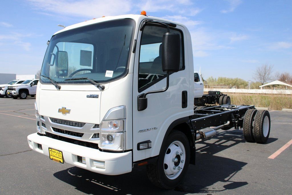 New 2025 Chevrolet Low Cab Forward RWD image 1
