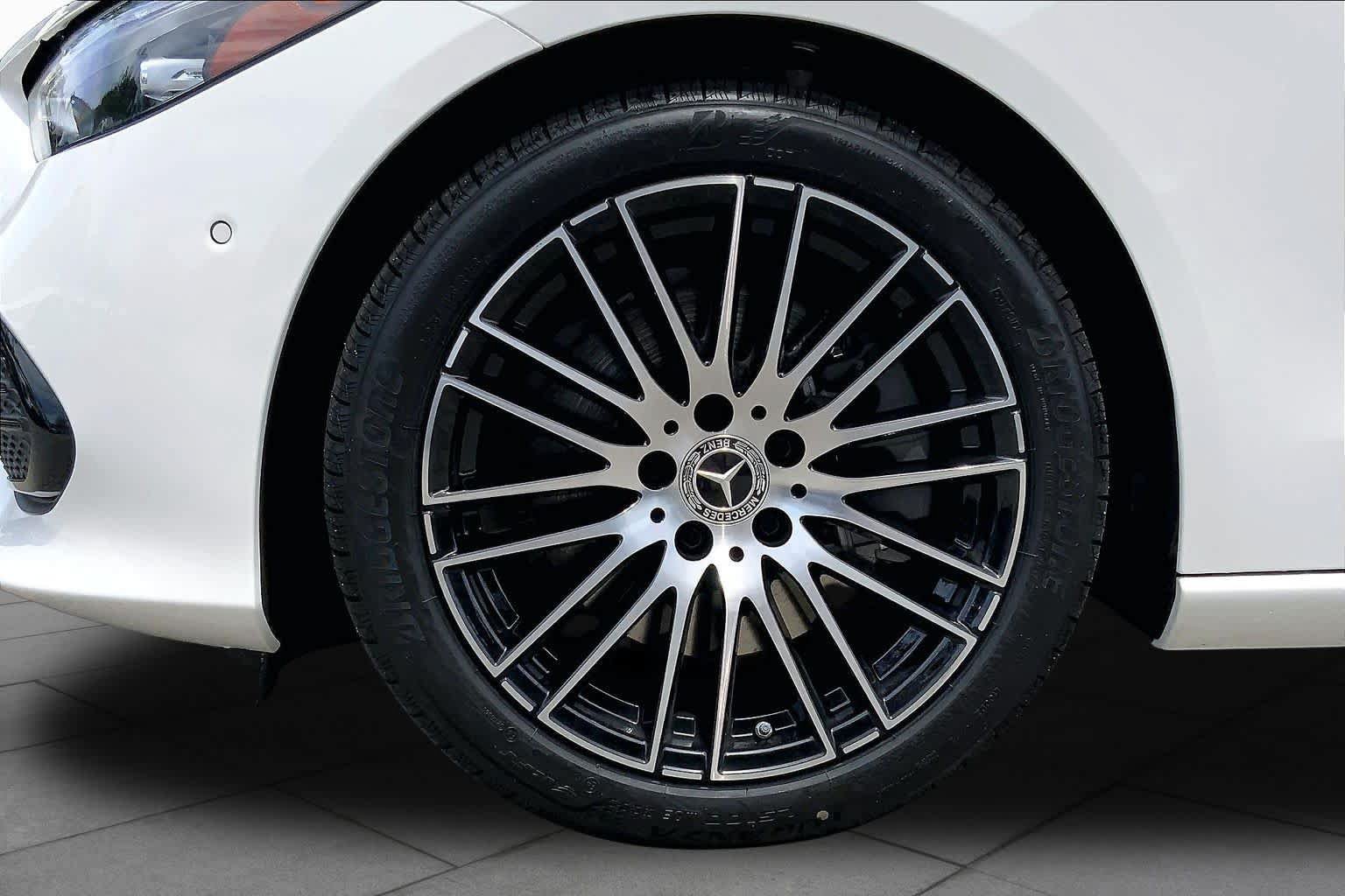 New 2026 Mercedes-Benz C 300 4MATIC Sedan image 15