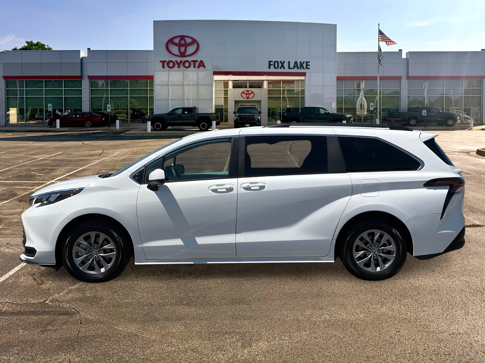 New 2025 Toyota Sienna LE w/ LE Plus Package AWD/4WD video 2