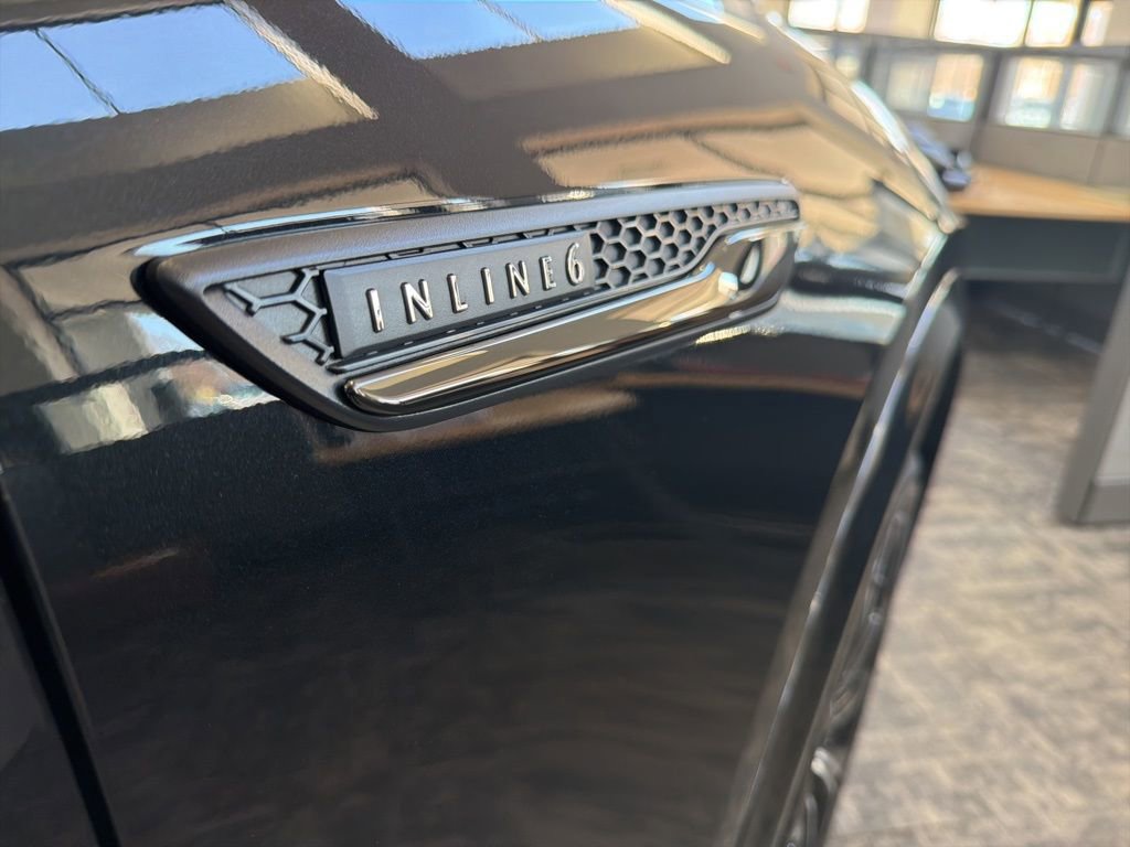 Used 2025 MAZDA CX-70 3.3 Turbo S w/ Premium Plus image 13