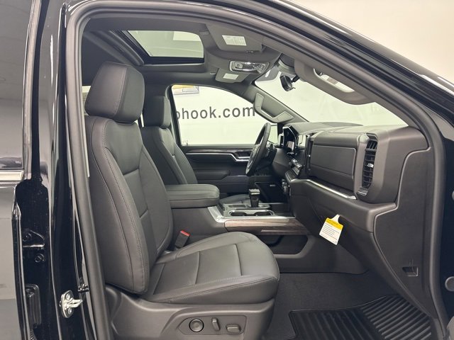 New 2026 Chevrolet Silverado 1500 LTZ w/ Technology Package image 35