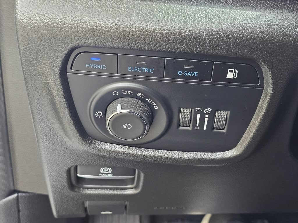 Used 2022 Jeep Grand Cherokee Overland AWD/4WD image 32