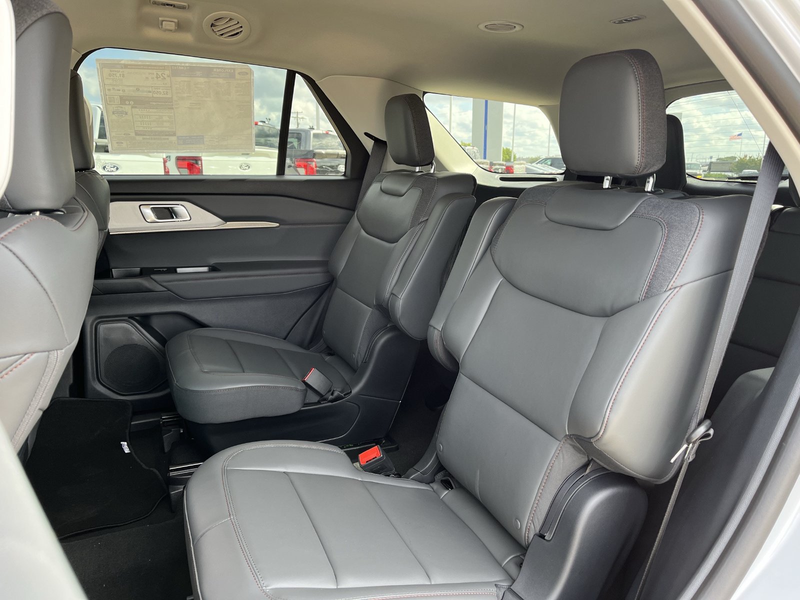 New 2026 Ford Explorer Active w/ Active Comfort Package RWD image 23