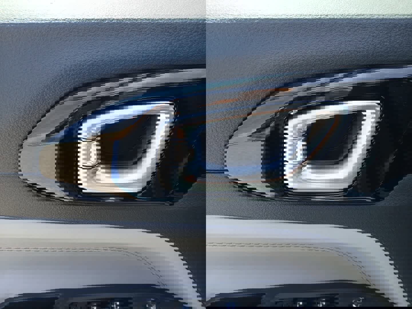 New 2026 Jeep Compass Limited w/ Sun, Sound & Navigation Group image 14