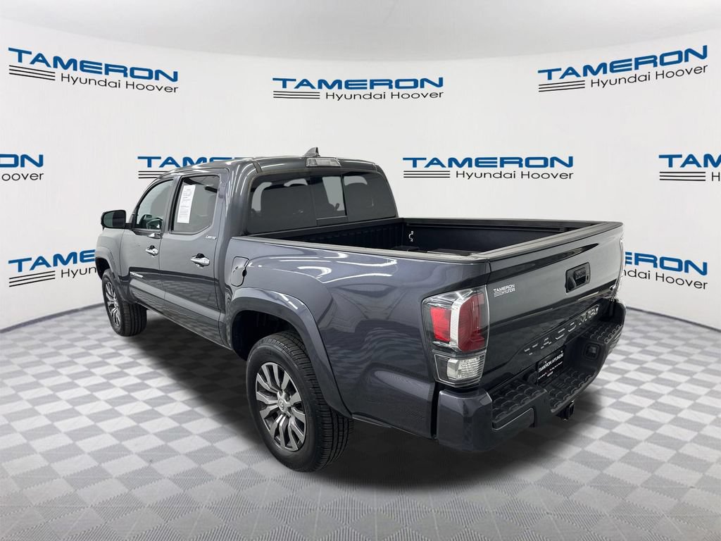 Used 2022 Toyota Tacoma Limited RWD image 3