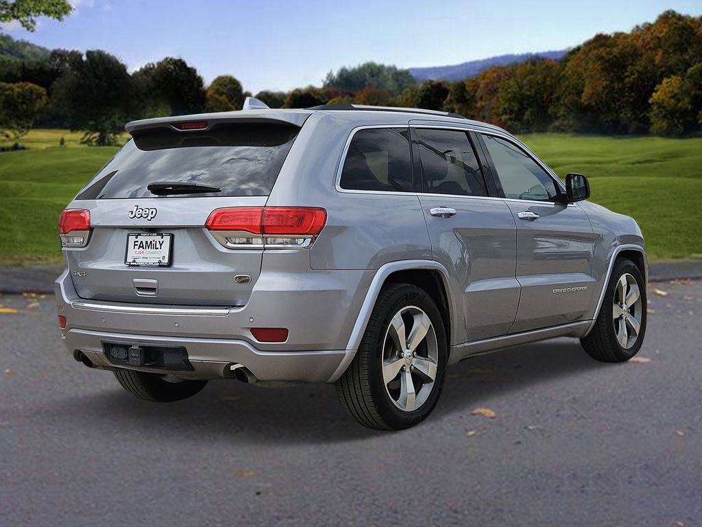 Used 2016 Jeep Grand Cherokee Overland AWD/4WD image 4
