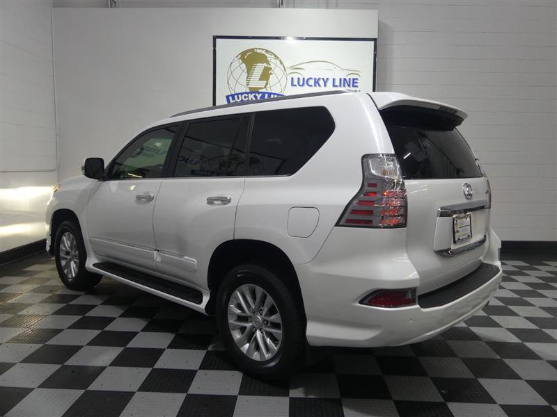 Used 2018 Lexus GX 460 Premium w/ Premium Package image 11