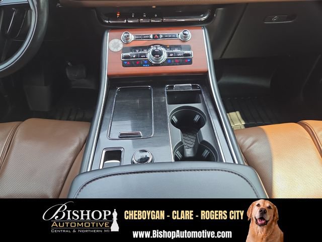 Used 2023 Lincoln Aviator Reserve w/ Equipment Group 201A AWD/4WD image 31