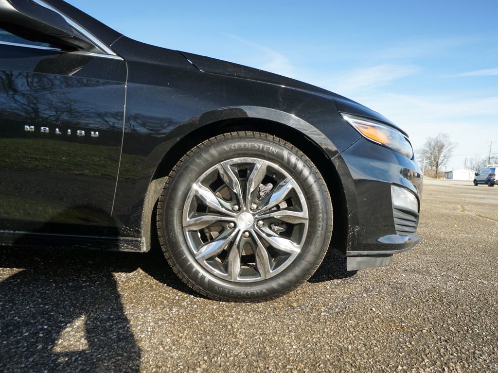 Used 2021 Chevrolet Malibu LT image 12
