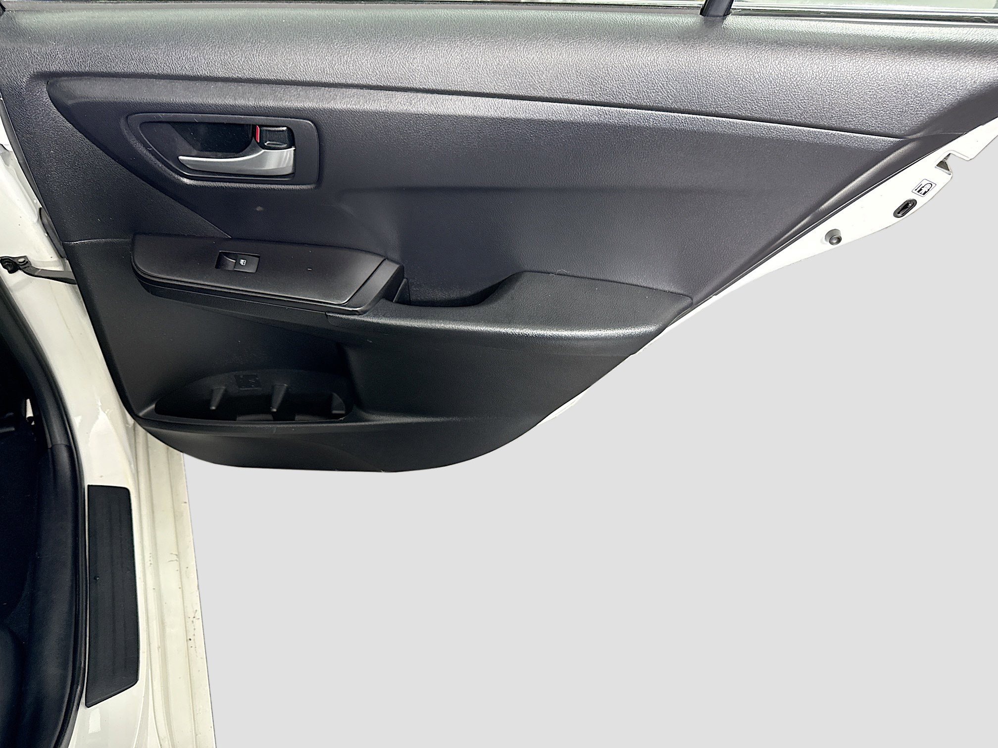 Used 2017 Toyota Camry SE w/ Moonroof Package image 27