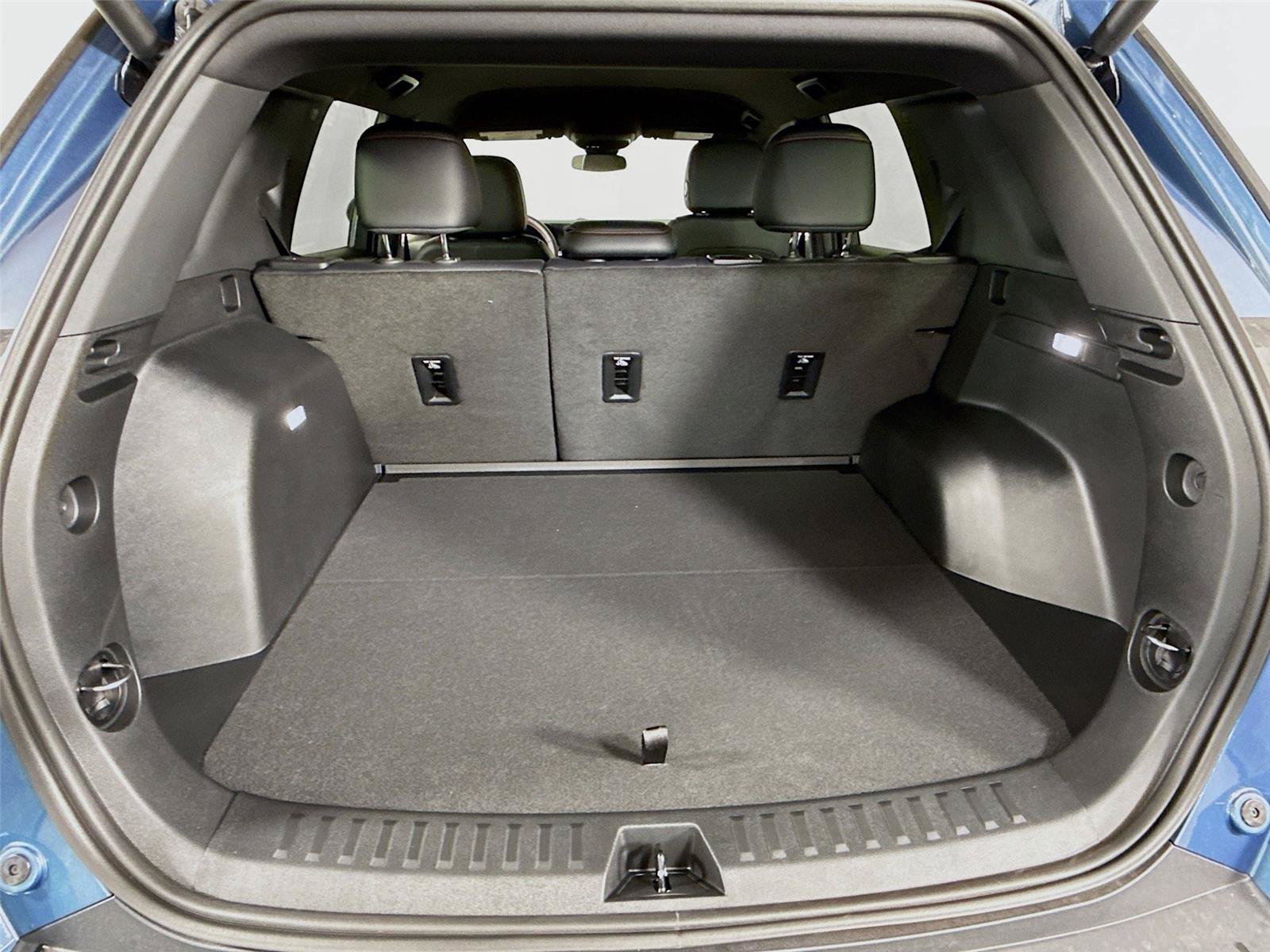 New 2026 Chevrolet Equinox RS w/ Convenience Package III AWD/4WD image 19