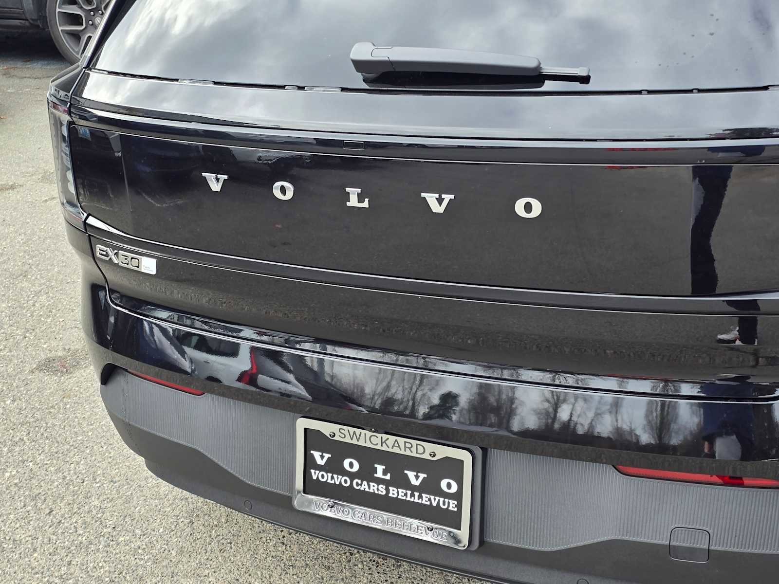 New 2026 Volvo EX30 Plus w/ Protection Package Premier AWD/4WD image 13
