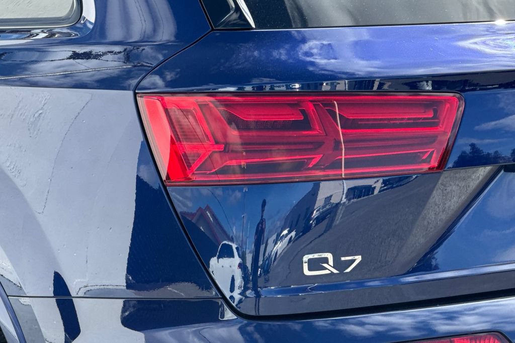 Used 2019 Audi Q7 3.0T Prestige AWD/4WD image 26