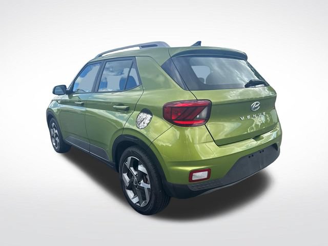 Used 2021 Hyundai Venue SEL FWD image 5