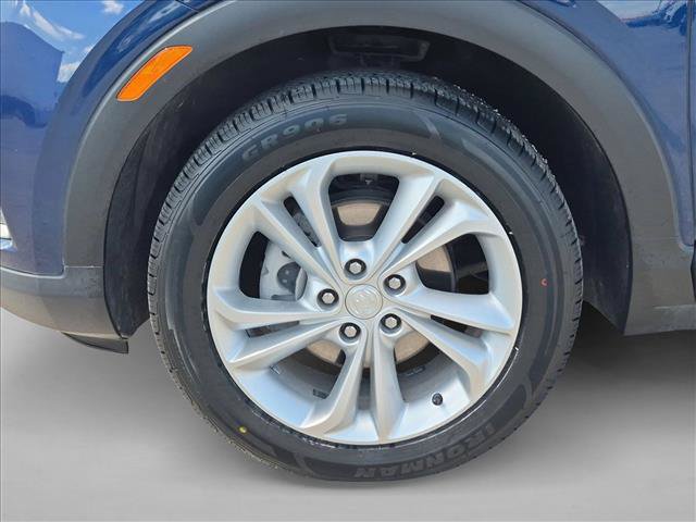 Used 2023 Buick Encore GX Preferred w/ Cold Weather Comfort Package FWD image 23