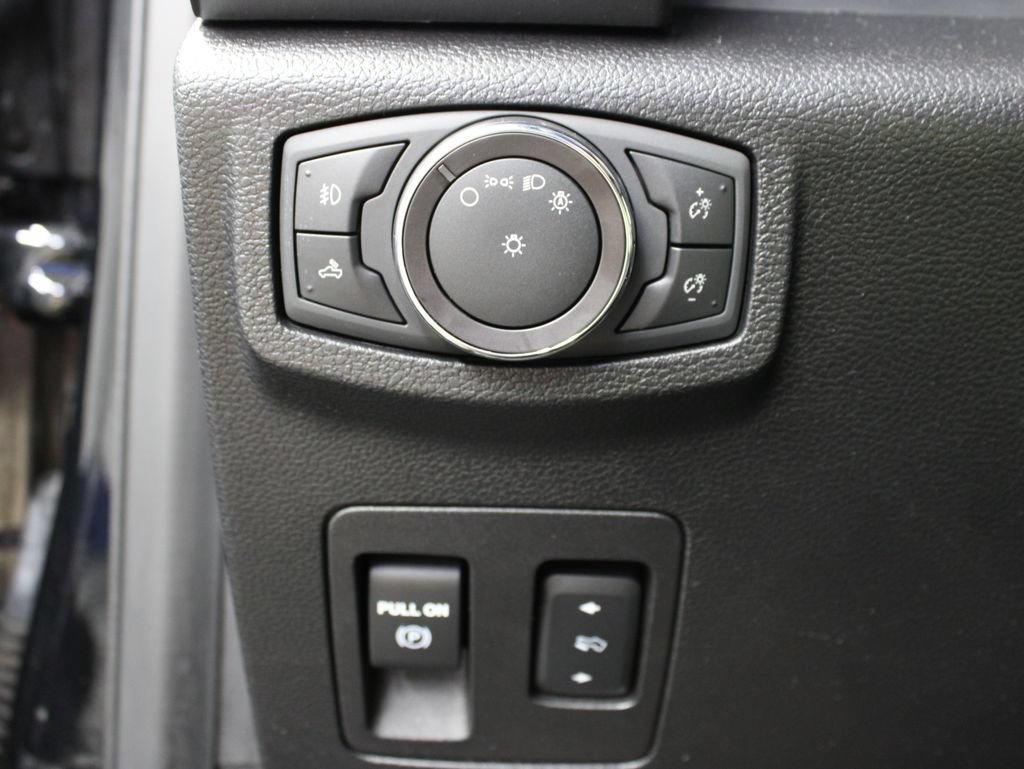 Used 2018 Ford F150 XLT w/ Equipment Group 302A Luxury AWD/4WD image 49