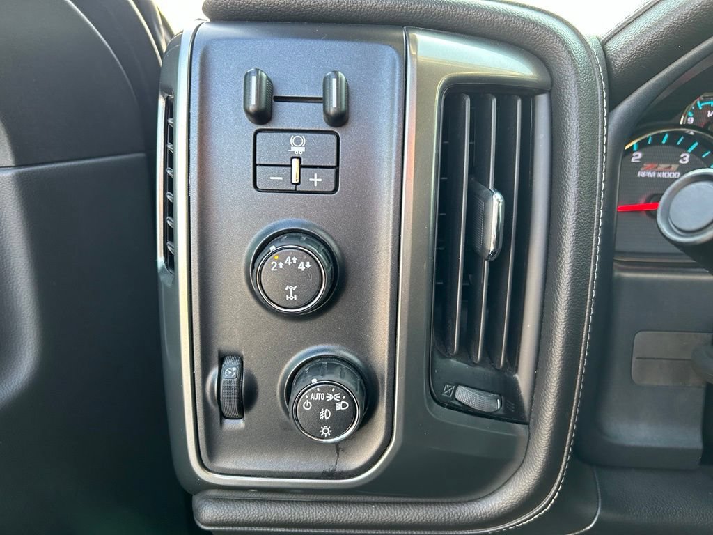 Used 2019 Chevrolet Silverado 3500 LTZ w/ Duramax Plus Package AWD/4WD image 25